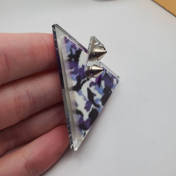 Spiked cleopatra marbled pyramid triangle‎ necklace pendant - Picture 2 of 3
